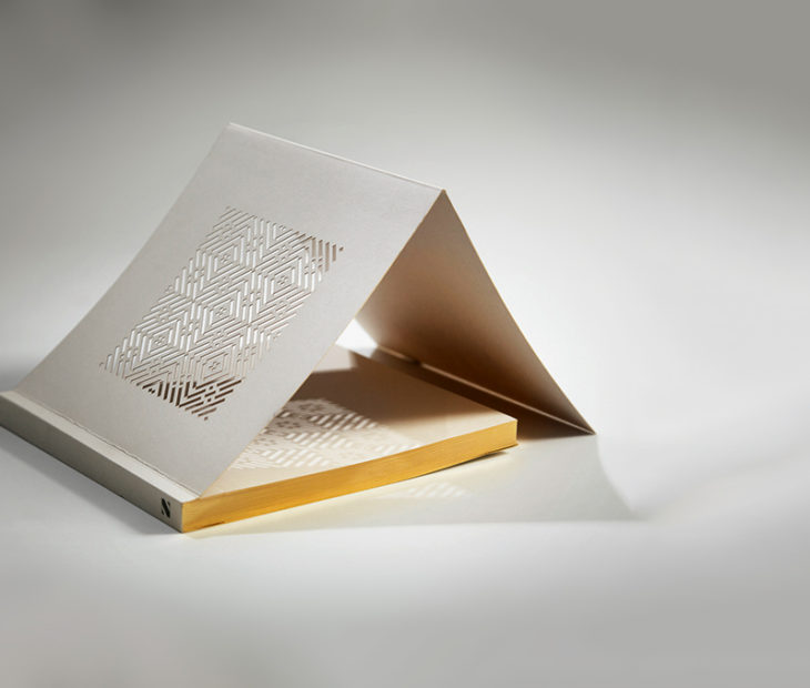 Cadernos minúsculos projetados por Mayuscula
